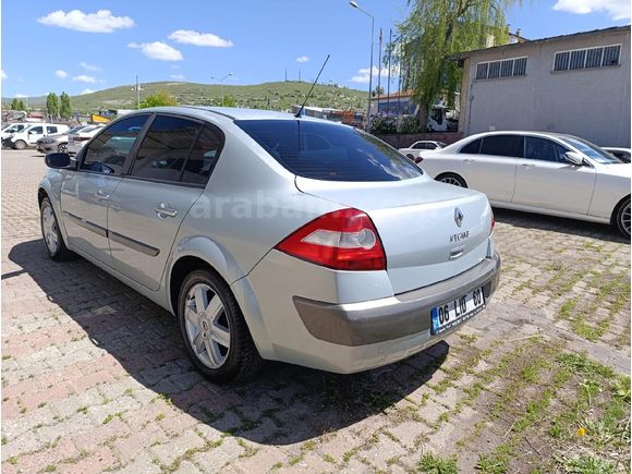 Sahibinden Renault Megane 1.6 Dynamique 2004 Model