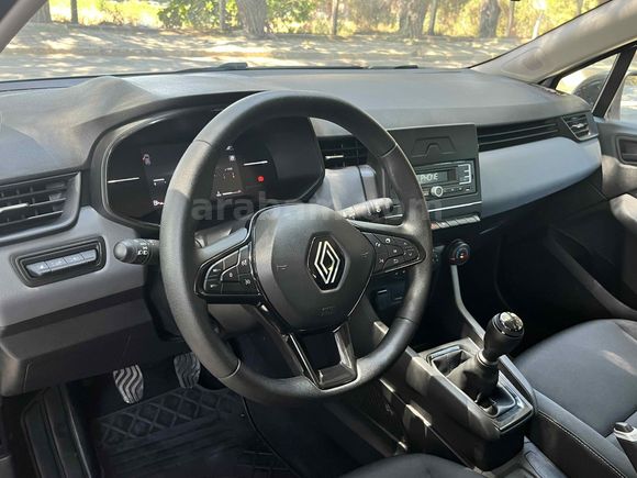 2024 ÇIKIŞLI-RENAULT CLİO EQUİLİBRE-70 BİN KM-GARANTİLİ