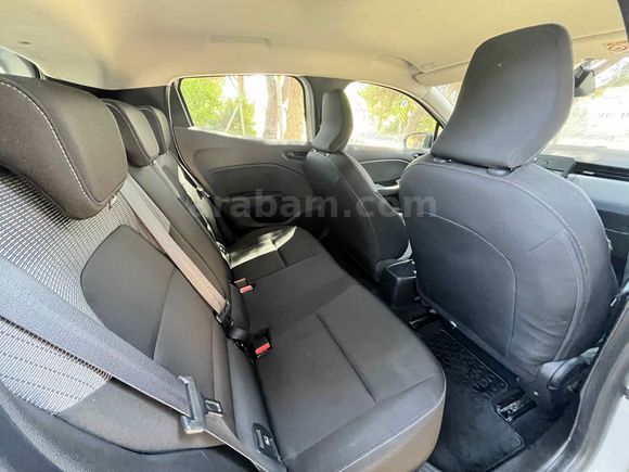 2024 ÇIKIŞLI-RENAULT CLİO EQUİLİBRE-70 BİN KM-GARANTİLİ