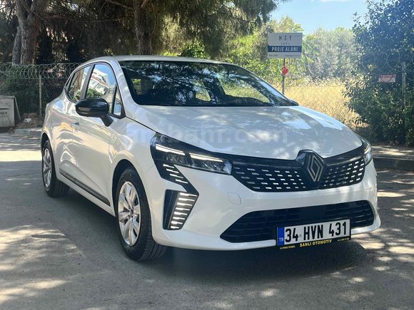 2024 ÇIKIŞLI-RENAULT CLİO EQUİLİBRE-70 BİN KM-GARANTİLİ
