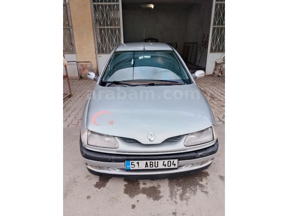 Sahibinden Renault Laguna 1.8 RT 1995 Model