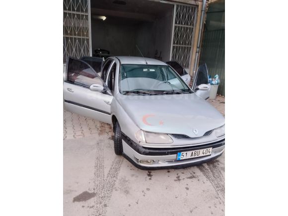 Sahibinden Renault Laguna 1.8 RT 1995 Model