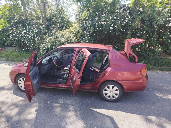 Sahibinden Renault Clio 1.4 RN 2000 Model  289.000 km Kırmızı
