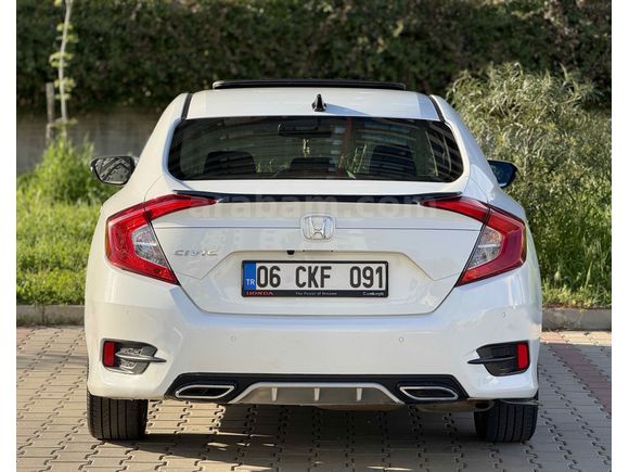 Sahibinden Honda Civic 1.6i VTEC Eco Elegance 2021 Model 