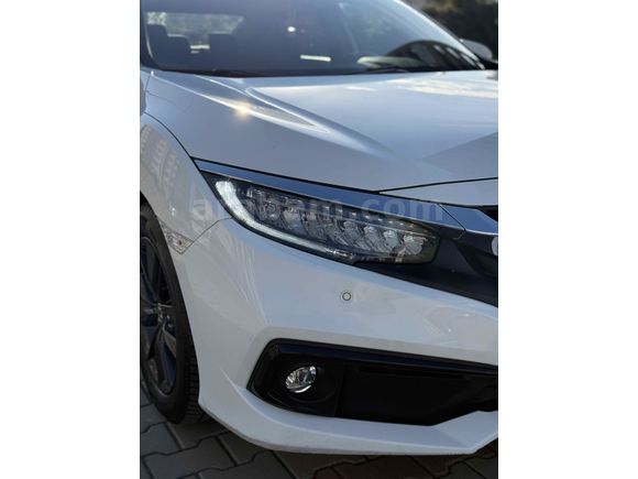 Sahibinden Honda Civic 1.6i VTEC Eco Elegance 2021 Model 
