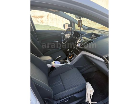 Sahibinden Ford C-Max 1.6 TDCi Titanium 2012 Model  99.500 km Beyaz