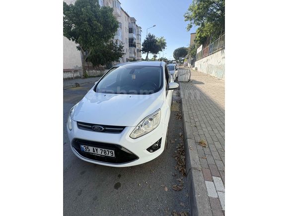 Sahibinden Ford C-Max 1.6 TDCi Titanium 2012 Model  99.500 km Beyaz