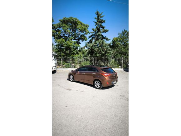 Sahibinden Hyundai i30 1.6 CRDi Elite 2013 Model