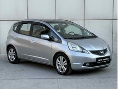 Honda Jazz 1.4 Fun PLUS OTOMATİK DEĞİŞENSİZ KARTA TAKSİT OLUR