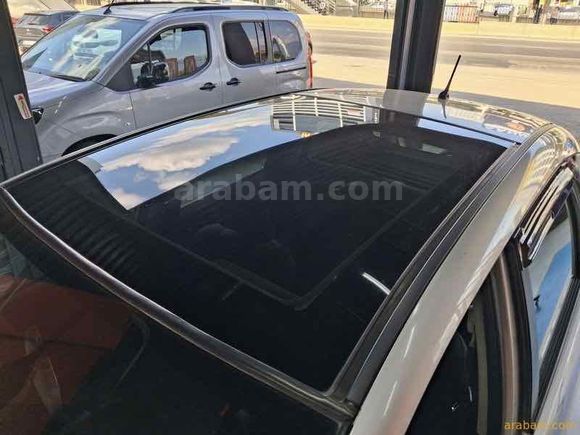 Honda Jazz 1.4 Fun PLUS OTOMATİK DEĞİŞENSİZ KARTA TAKSİT OLUR