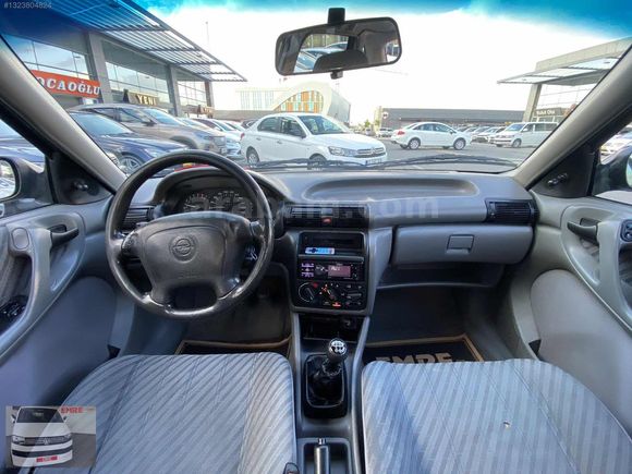 EMRE_DEN_1998_OPEL_ASTRA_1.6GLS_KLİMA_ABS_AİRBAG_İÇİ_DIŞI_TERTEM