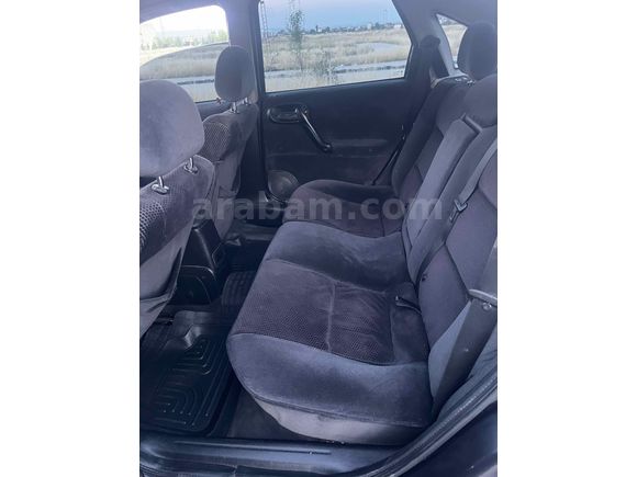 2000 Model Makyajlı kasa kusursuz temizlikte VECTRA 