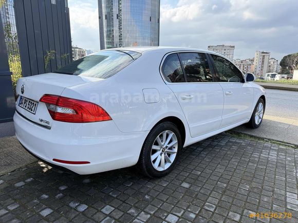 AUTO GÜN OTOMOTİV DEN 2015 MODEL SKODA SUPERB