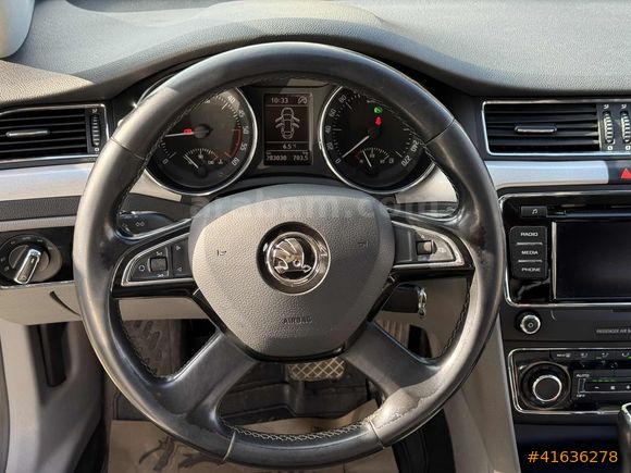 AUTO GÜN OTOMOTİV DEN 2015 MODEL SKODA SUPERB