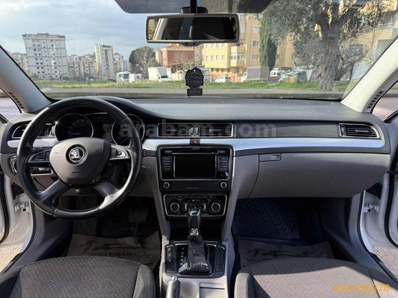 AUTO GÜN OTOMOTİV DEN 2015 MODEL SKODA SUPERB