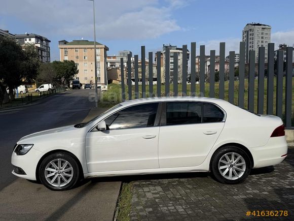 AUTO GÜN OTOMOTİV DEN 2015 MODEL SKODA SUPERB