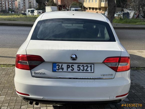 AUTO GÜN OTOMOTİV DEN 2015 MODEL SKODA SUPERB