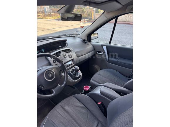 Sahibinden Renault Scenic 1.5 dCi Dynamique 2008 Model 