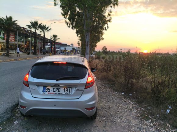 Öğretmenden Ekstralı Fiesta