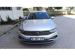 Volkswagen Passat 1.5 TSi Business 2021 Model 