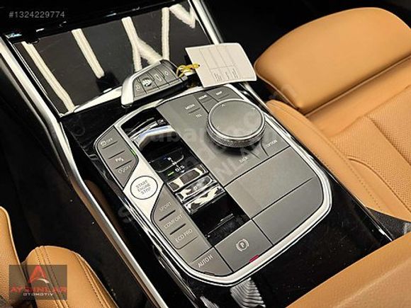 2023-320İ-SPORT LİNE-OTONOM-COMMAND-TABA DERİ-50.000KM