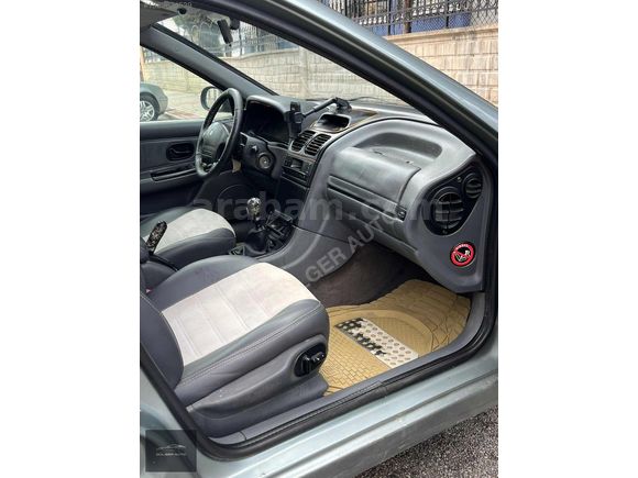 Dülger auto dan temiz laguna
