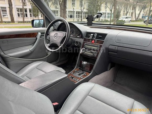 TR'DE TEKK C200 ELEGANCE OTOMATİK BEJ İÇ İLK ELDEN KUSURSUZZZZ