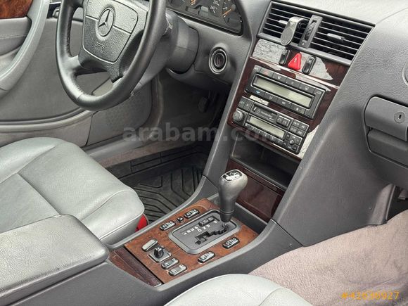 TR'DE TEKK C200 ELEGANCE OTOMATİK BEJ İÇ İLK ELDEN KUSURSUZZZZ