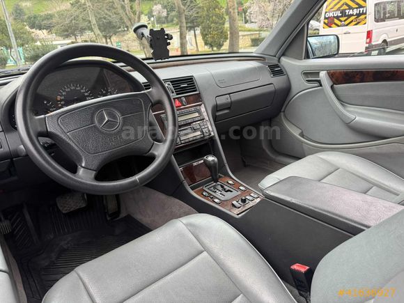 TR'DE TEKK C200 ELEGANCE OTOMATİK BEJ İÇ İLK ELDEN KUSURSUZZZZ