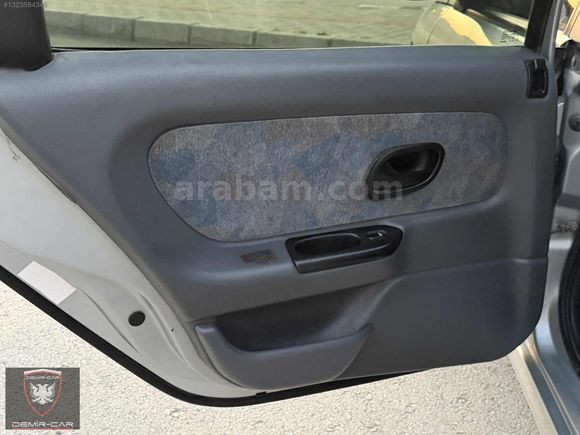 RENAULT LAGUNA 2.0 RXE MASRAFSIZ KLİMALI