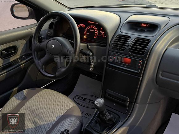 RENAULT LAGUNA 2.0 RXE MASRAFSIZ KLİMALI