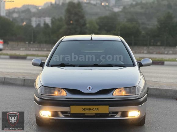 RENAULT LAGUNA 2.0 RXE MASRAFSIZ KLİMALI