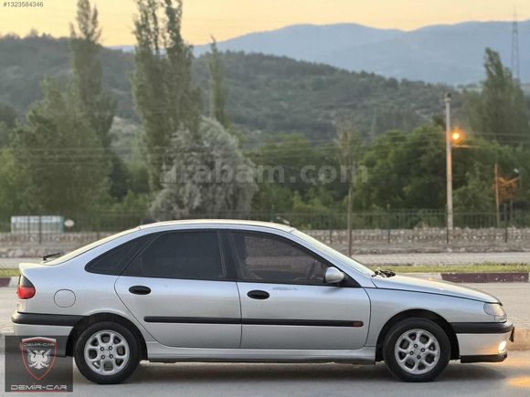 RENAULT LAGUNA 2.0 RXE MASRAFSIZ KLİMALI
