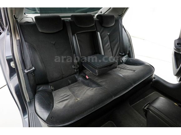AUTO VENTE 2005 MODEL 1.6 RENAULT LAGUNA 16V