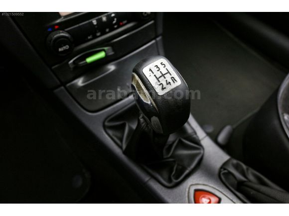 AUTO VENTE 2005 MODEL 1.6 RENAULT LAGUNA 16V