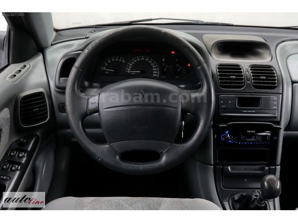 AUTOLİNE DAN EŞSİZ TEMİZLİKTE 2000 RENAULT LAGUNA 1.8 RXE