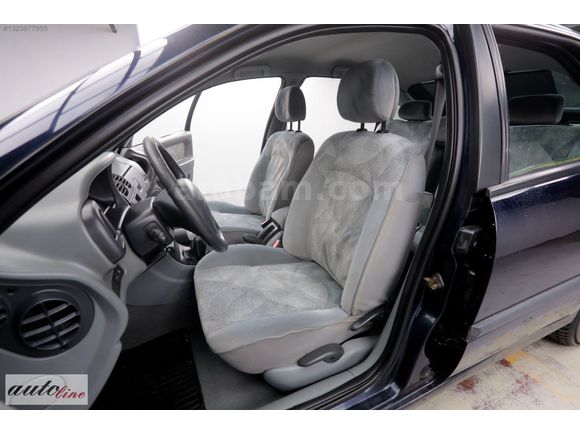AUTOLİNE DAN EŞSİZ TEMİZLİKTE 2000 RENAULT LAGUNA 1.8 RXE