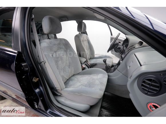 AUTOLİNE DAN EŞSİZ TEMİZLİKTE 2000 RENAULT LAGUNA 1.8 RXE