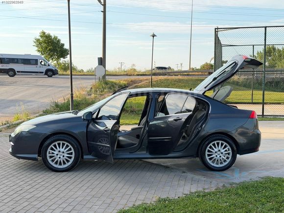 DAĞDEVİREN OTO'DAN 2010 MODEL LAGUNA 3