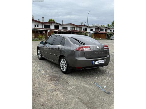 2009 DİZEL OTOMATİK EN DOLUSU LAGUNA PRİVİLEGE ÖZEL PLAKALI