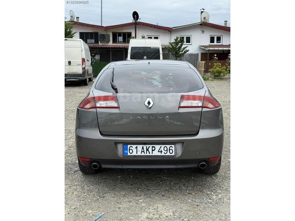 2009 DİZEL OTOMATİK EN DOLUSU LAGUNA PRİVİLEGE ÖZEL PLAKALI