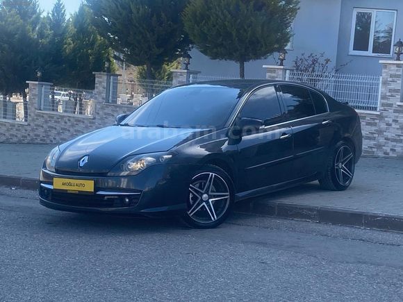 AKOĞLUN'DAN HATASIZ BOYASIZ DEĞİŞENSİZ 2009 MODEL 1.5 LAGUNA