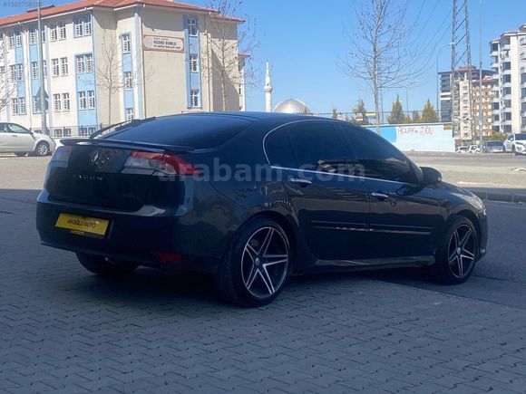 AKOĞLUN'DAN HATASIZ BOYASIZ DEĞİŞENSİZ 2009 MODEL 1.5 LAGUNA