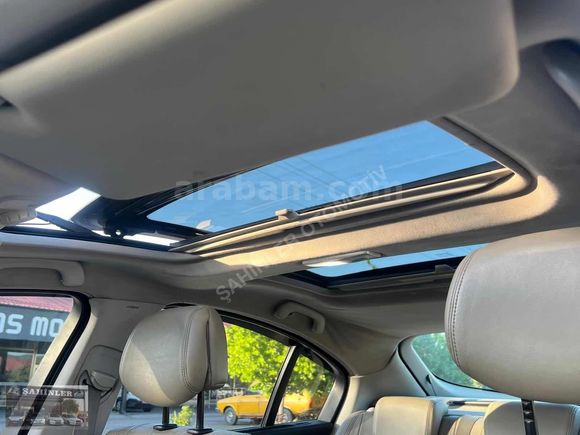 ŞAHİNLER'DEN-2008 RENAULT LAGUNA 2.0dCI Privilege Cam Tavan