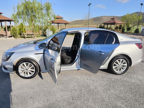2018 OTOMATİK VİTES - Tek DEĞİŞEN (Bakımlı)