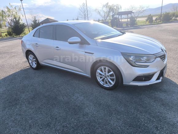 2018 OTOMATİK VİTES - Tek DEĞİŞEN (Bakımlı)
