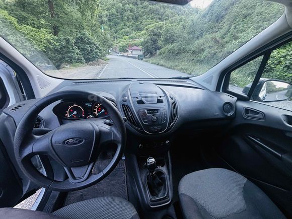 Sahibinden Ford Transit Courier 1.5 TDCi Trend 2022 Model 
