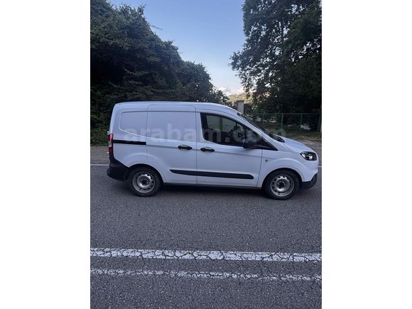 Sahibinden Ford Transit Courier 1.5 TDCi Trend 2022 Model 