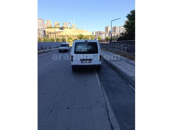 Sahibinden Opel Combo 1.3 CDTI Club 2006 Model