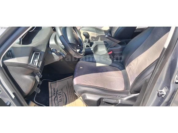 2.SAHİBİNDEN TEMİZ 308 PEUGEOT
